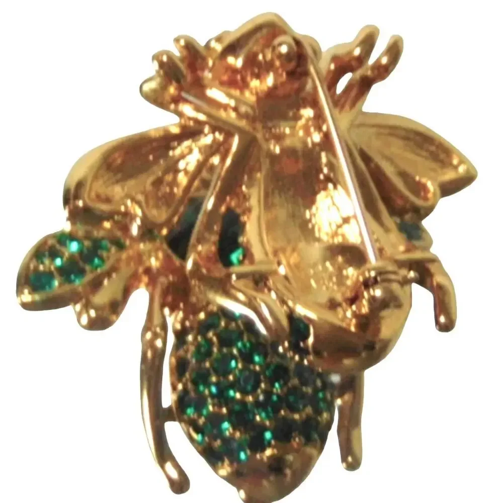 Joan Rivers May Birthstone Bee Brooch Pin Crystal Emerald Green Gold Birthday